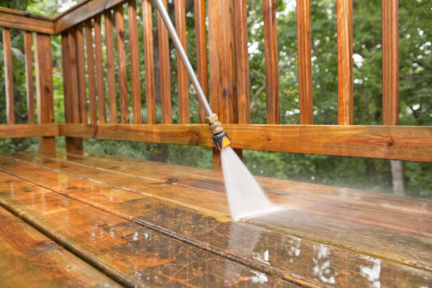 Best Pool Deck Cleaning  in Rockville, MD